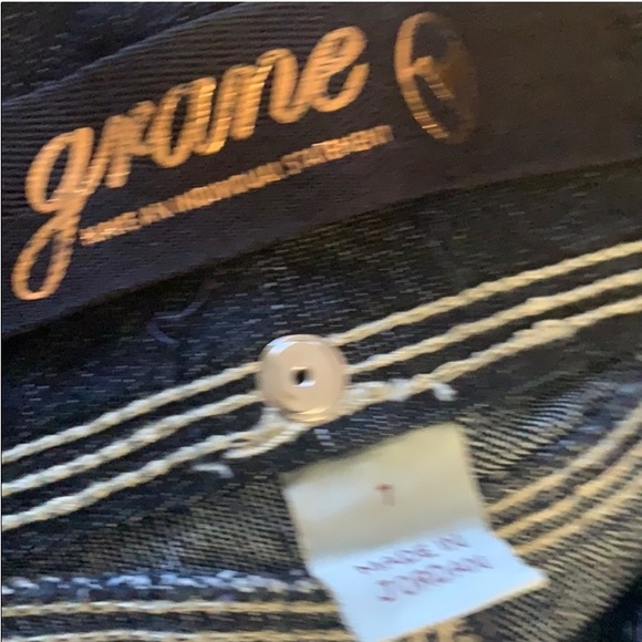 Excellent Preowned Condition Crane Capri Jeans Juniors Size 7. Very Cute - Picture 5 of 6